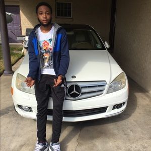 Meet your Posher, Keevin